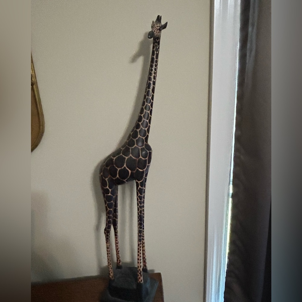 Teak wood giraffe decor
